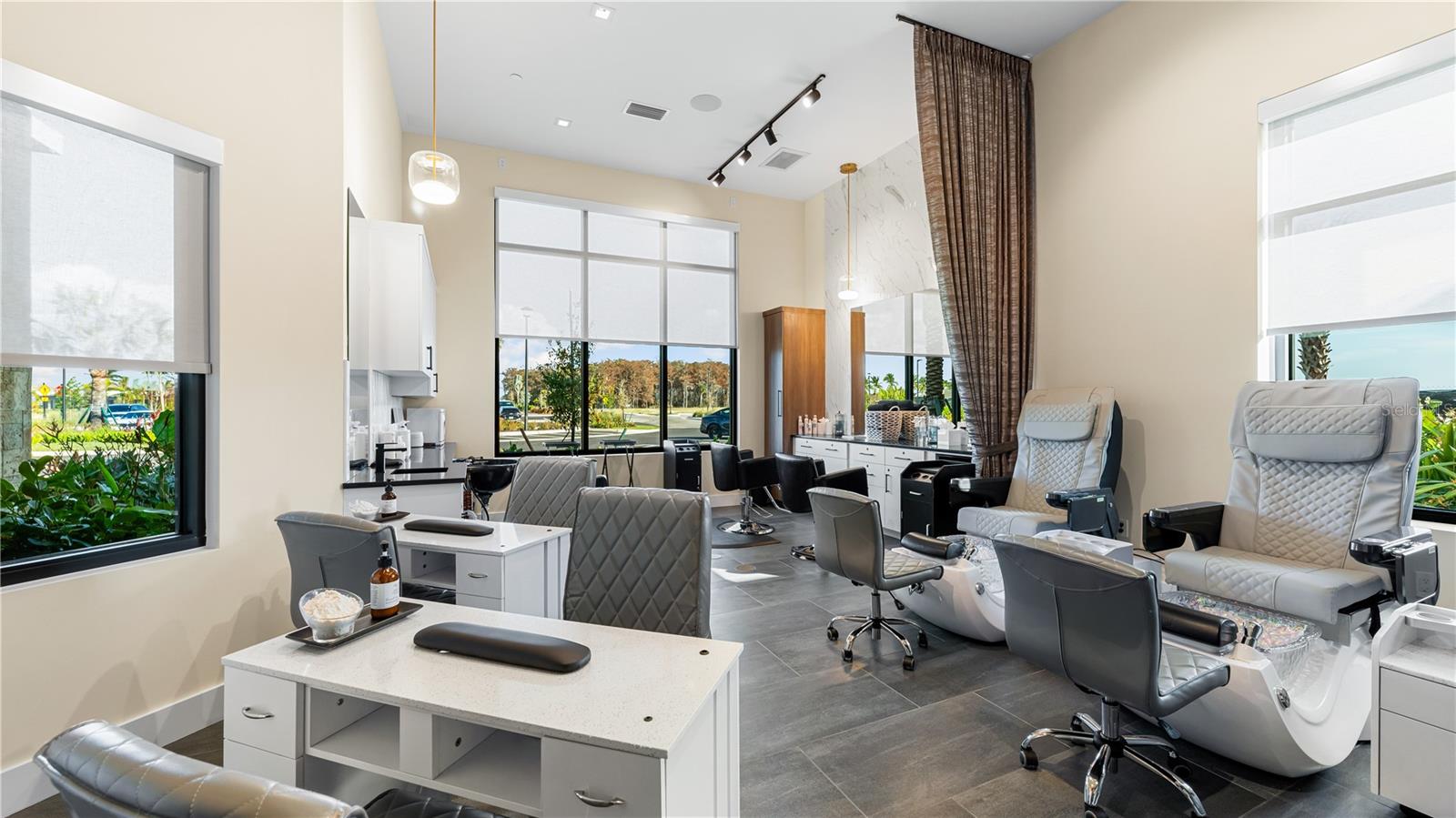 Image 22 of 37 For 13644 Fletcher Drive