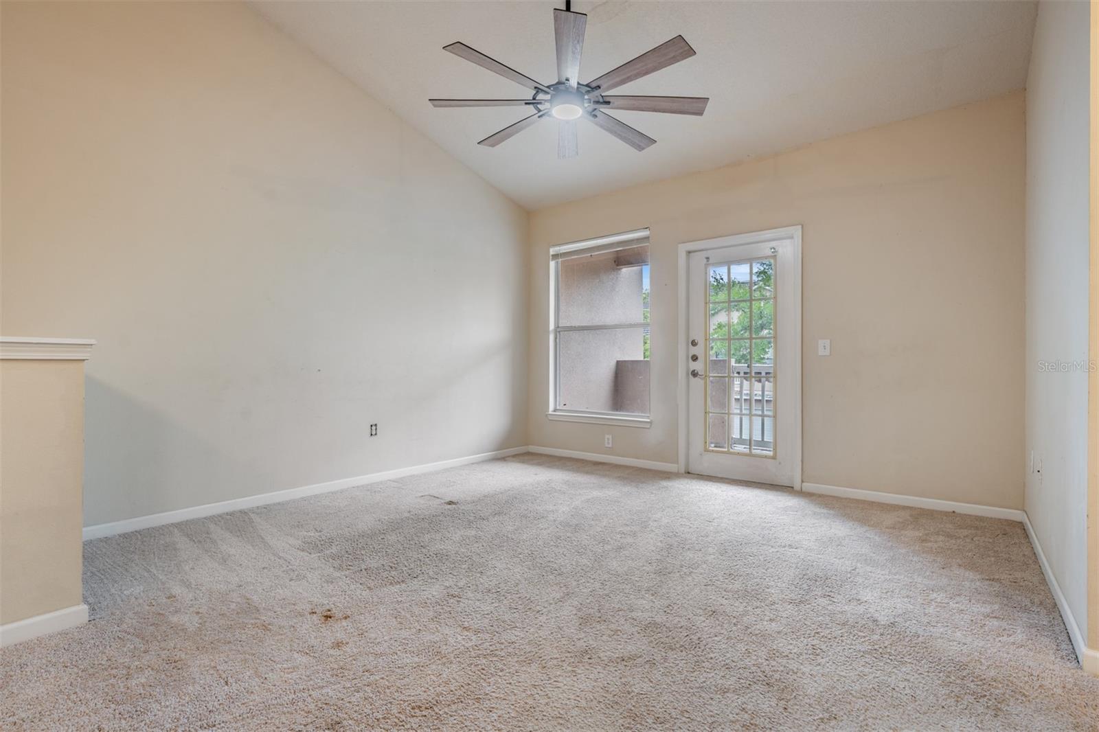 Image 7 of 29 For 18107 Villa Creek Drive 18107