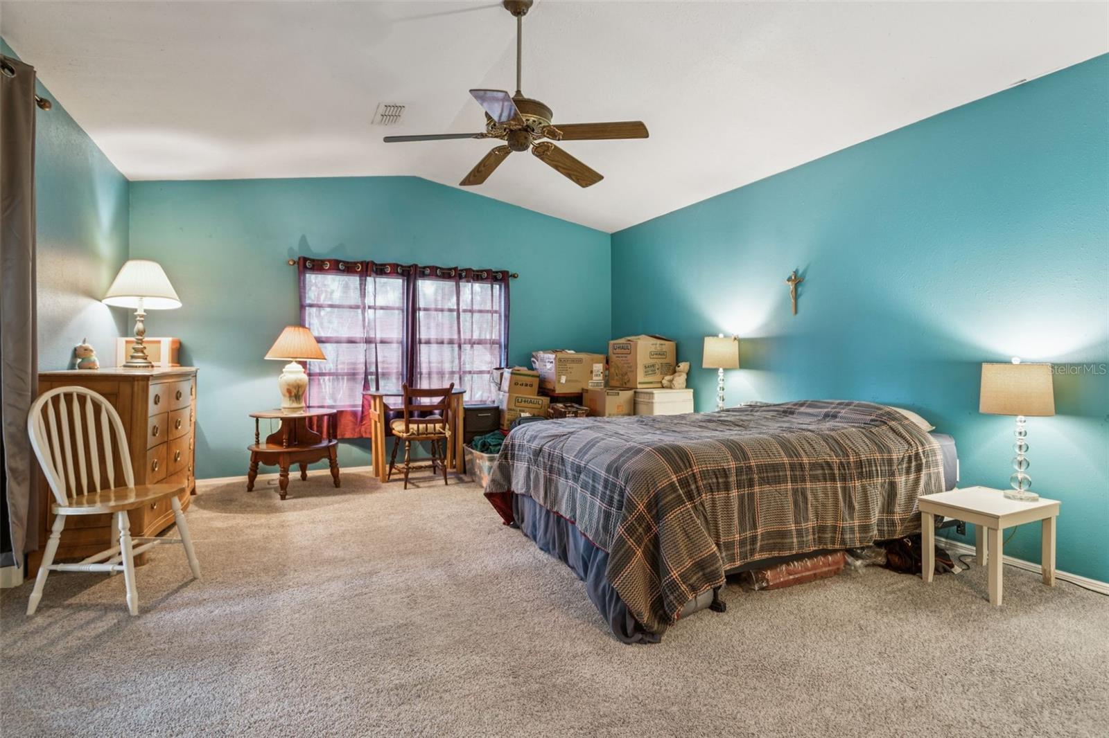 Image 13 of 26 For 8006 Temple Place