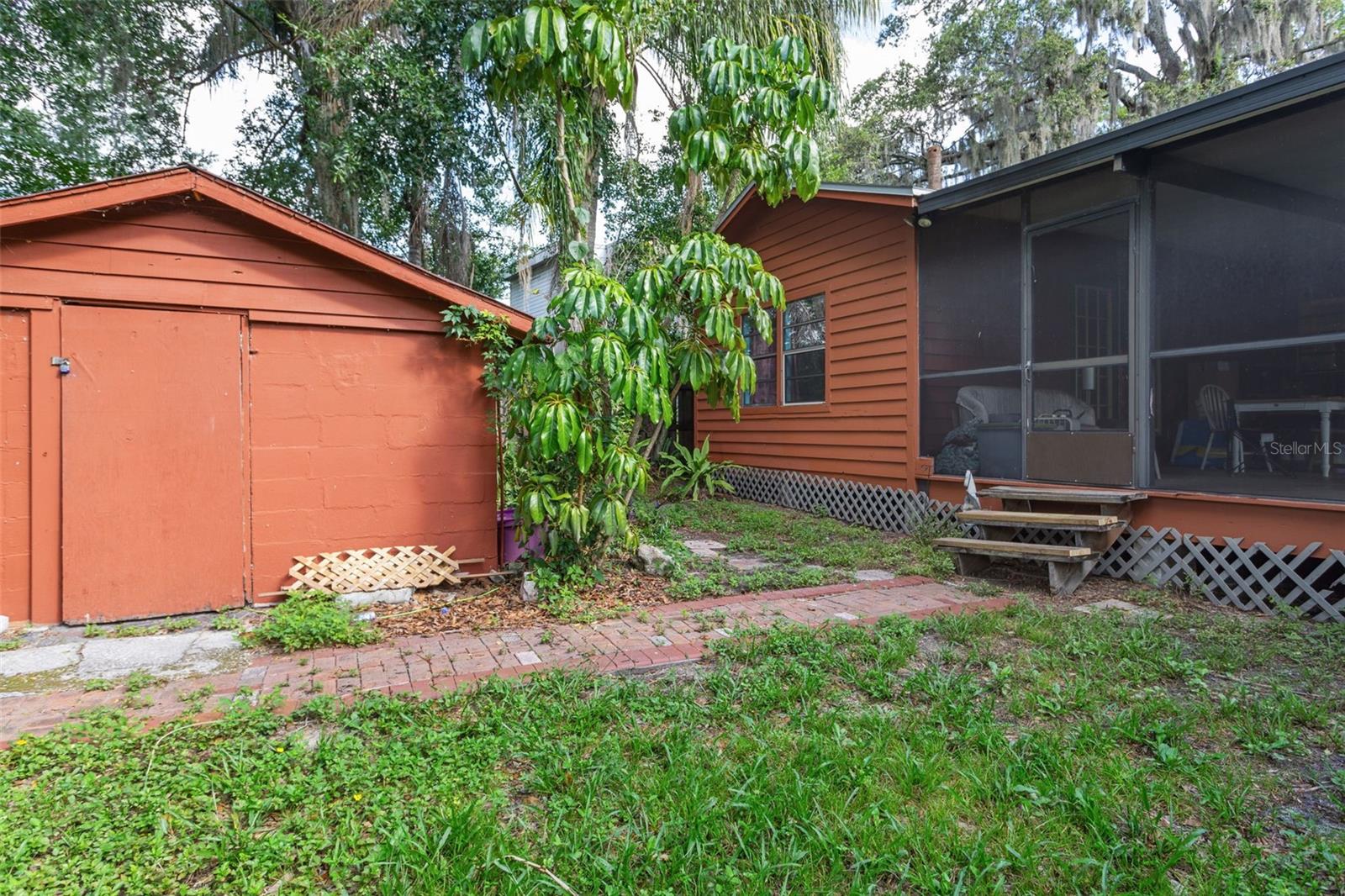 Image 20 of 26 For 8006 Temple Place