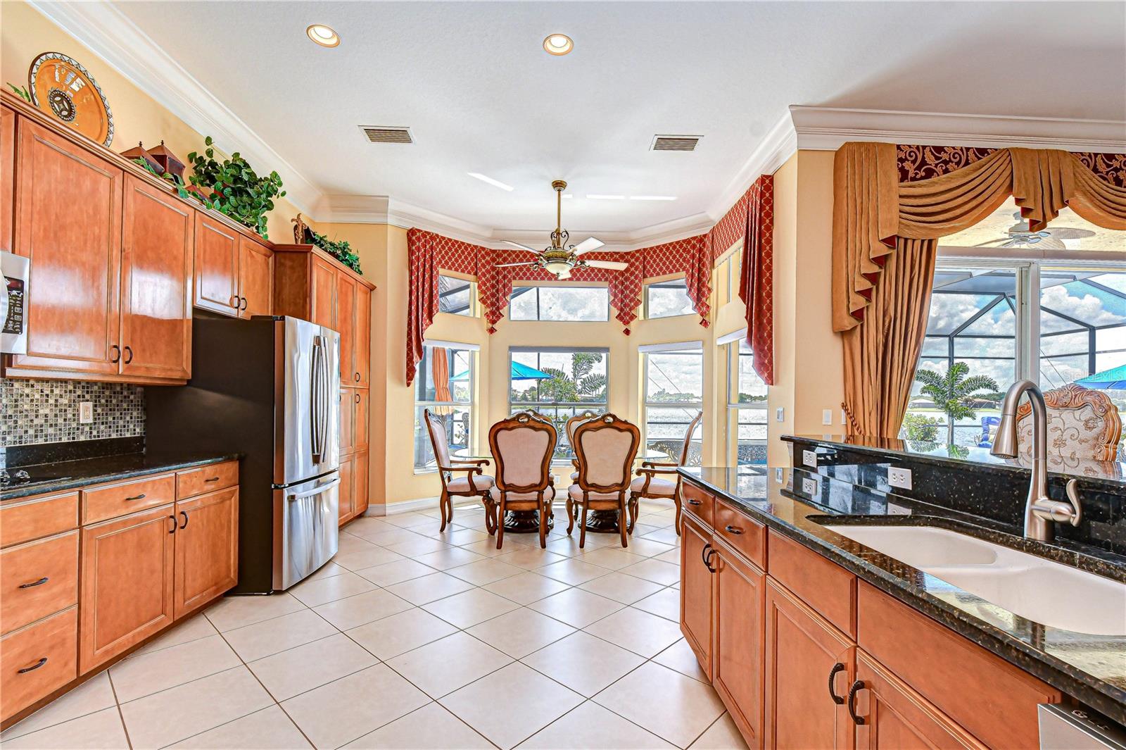 Image 13 of 56 For 5056 Ruby Flats Drive