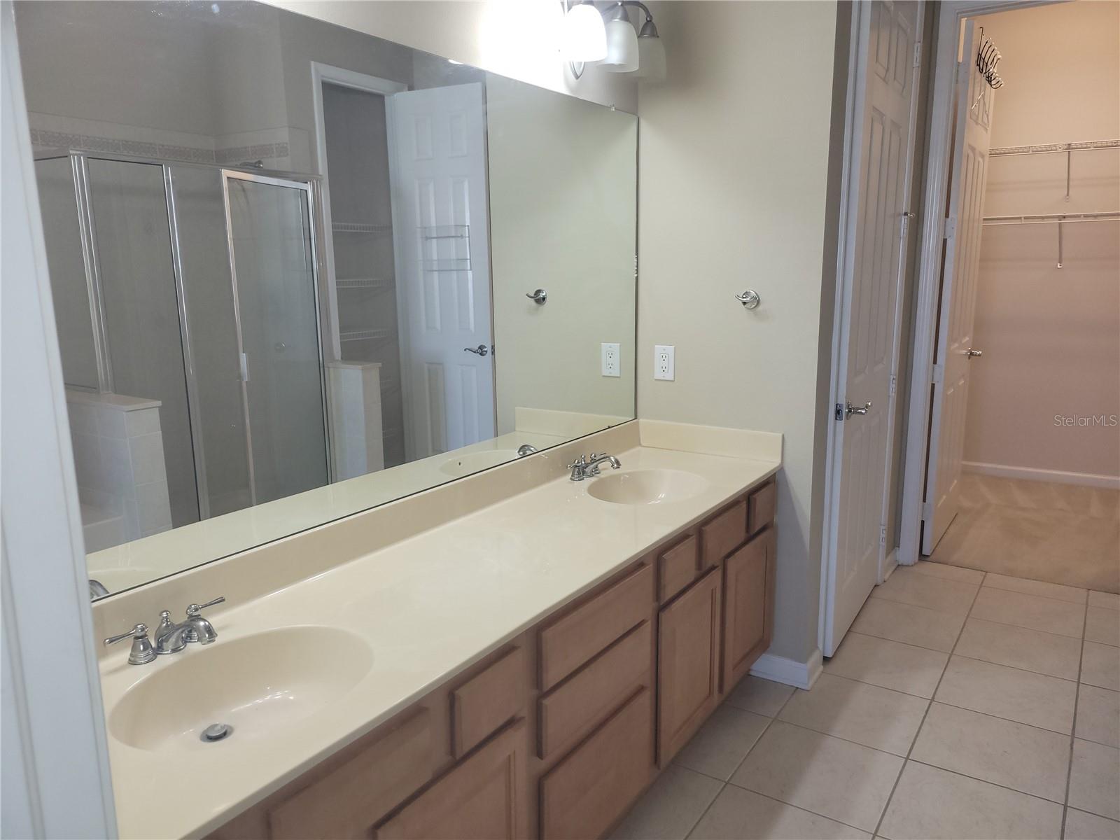 Image 13 of 73 For 7905 Seminole Boulevard 3404