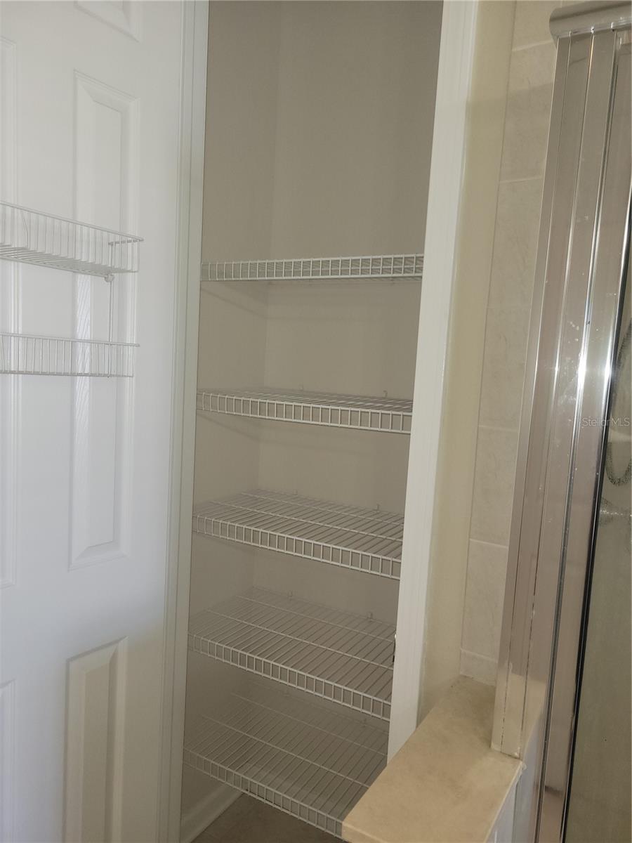 Image 15 of 73 For 7905 Seminole Boulevard 3404