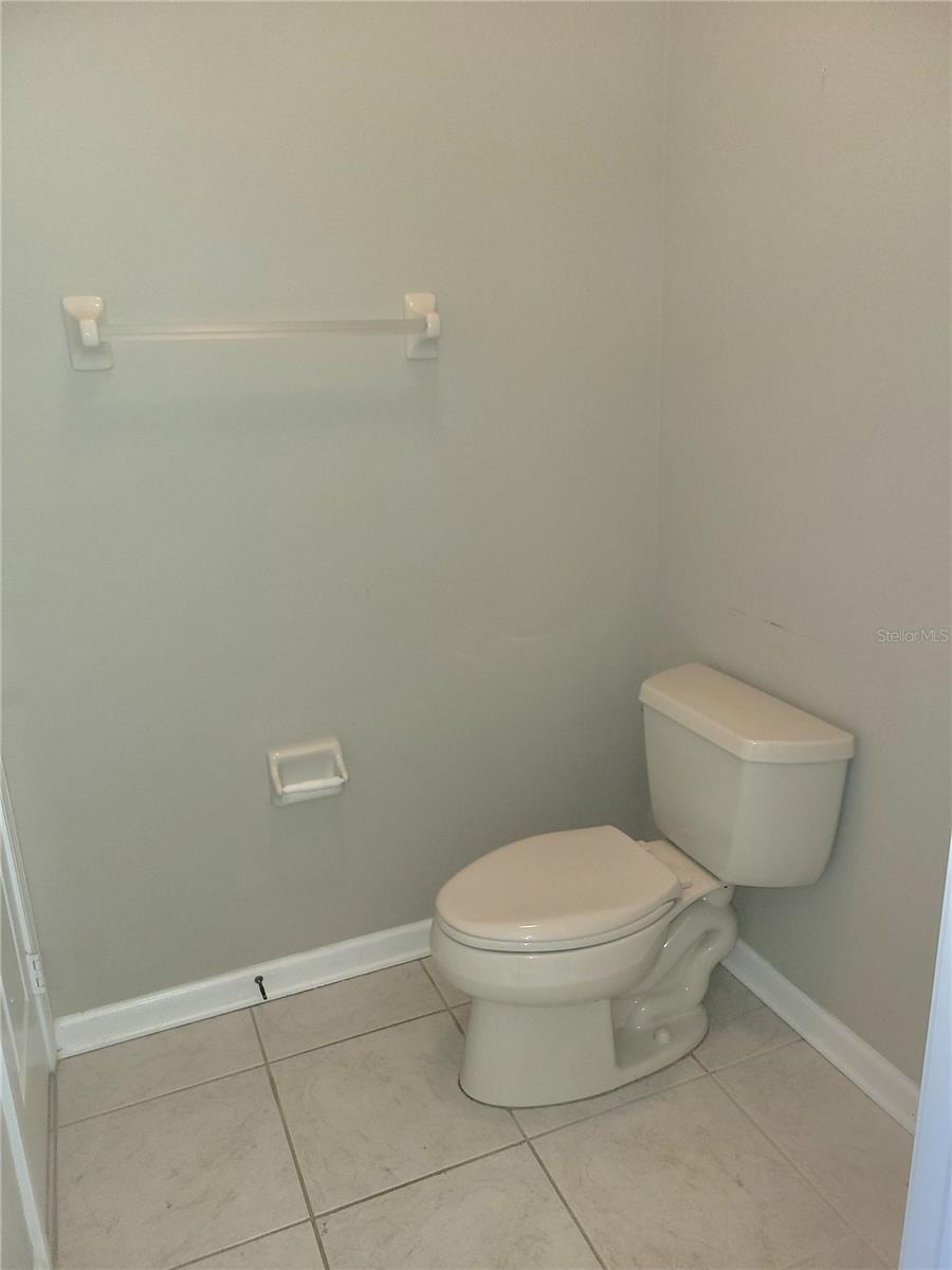 Image 20 of 73 For 7905 Seminole Boulevard 3404