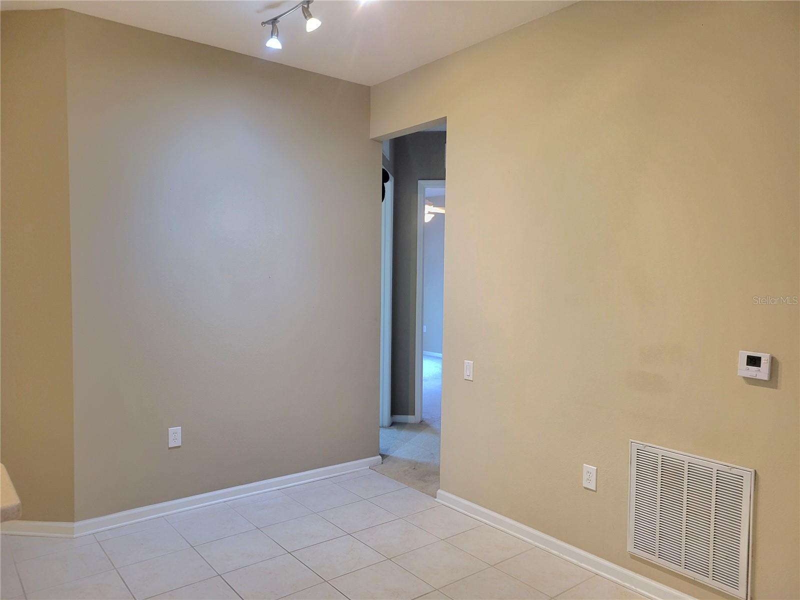 Image 46 of 73 For 7905 Seminole Boulevard 3404