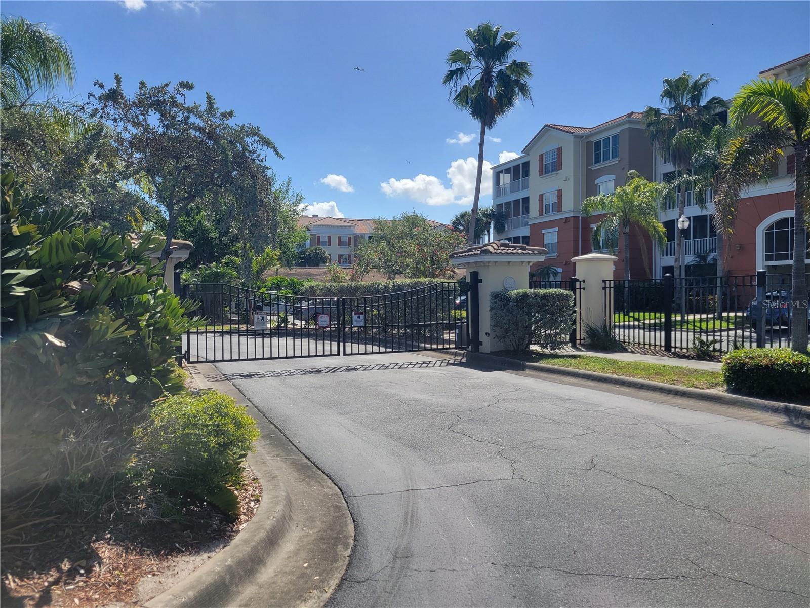 Image 66 of 73 For 7905 Seminole Boulevard 3404