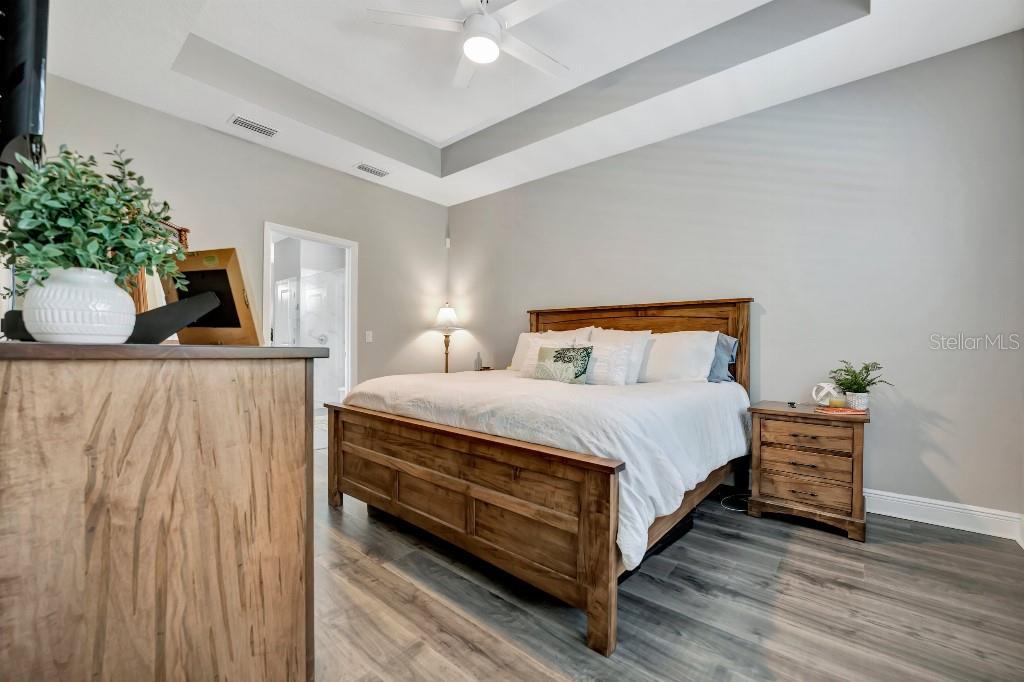 Image 17 of 34 For 3549 Secluded Court