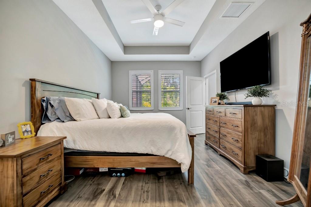 Image 18 of 34 For 3549 Secluded Court