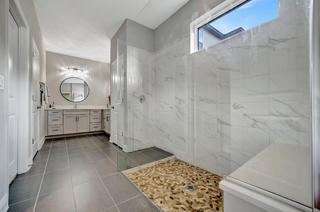 Image 19 of 34 For 3549 Secluded Court