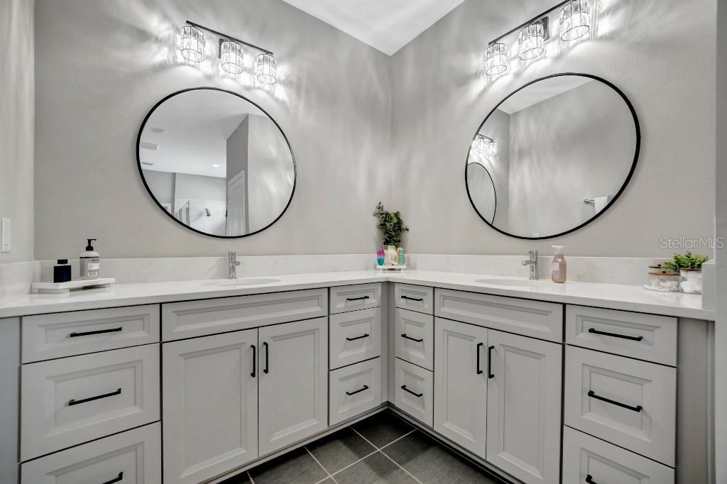 Image 20 of 34 For 3549 Secluded Court