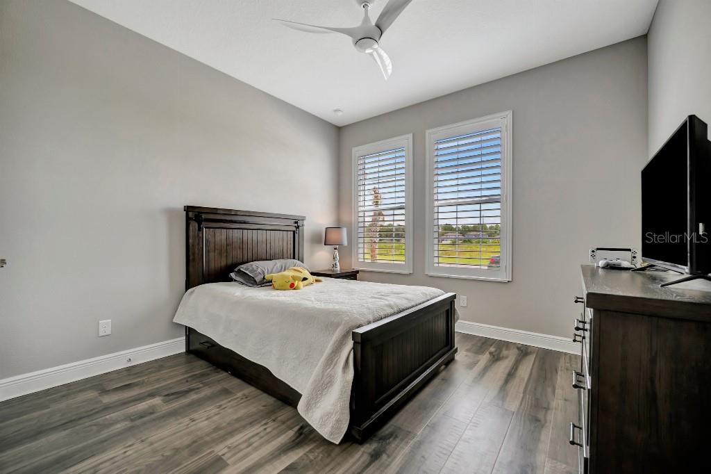 Image 23 of 34 For 3549 Secluded Court