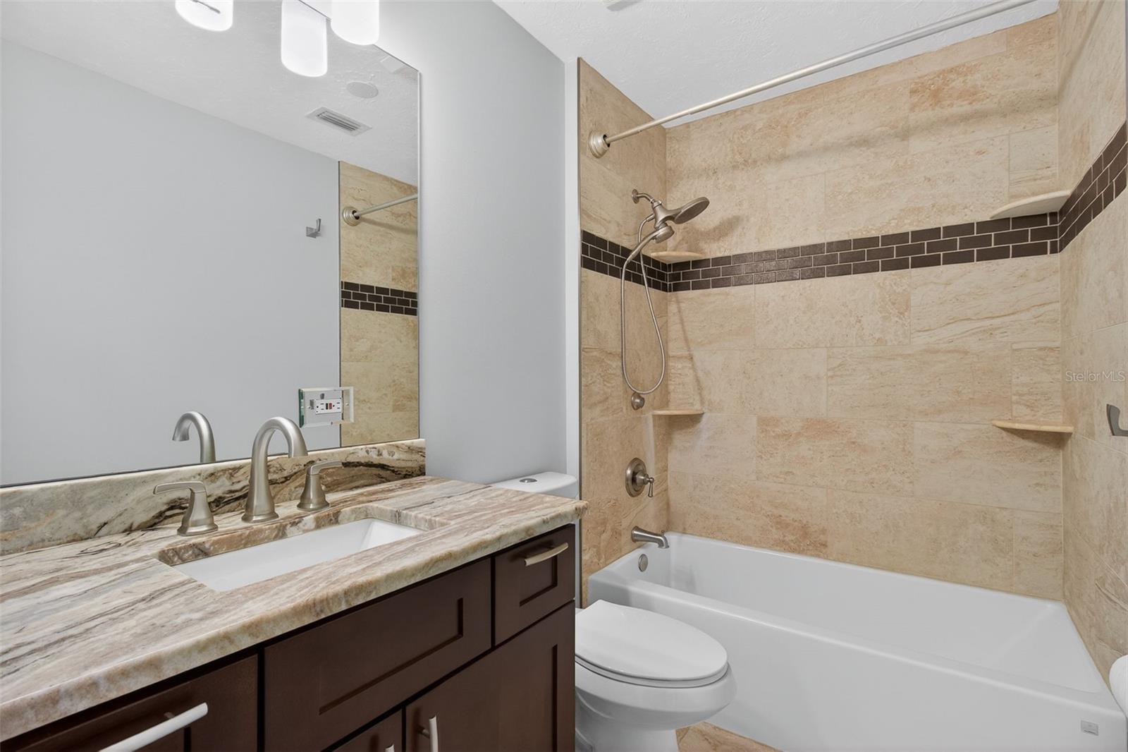 Image 25 of 42 For 6660 Cape Hatteras Way Ne 1