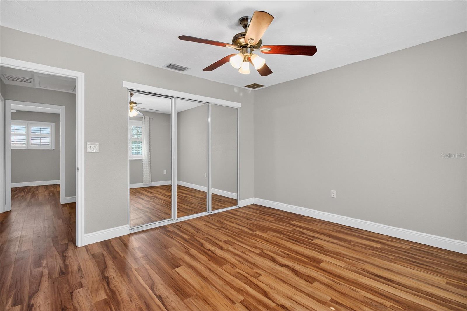 Image 27 of 42 For 6660 Cape Hatteras Way Ne 1