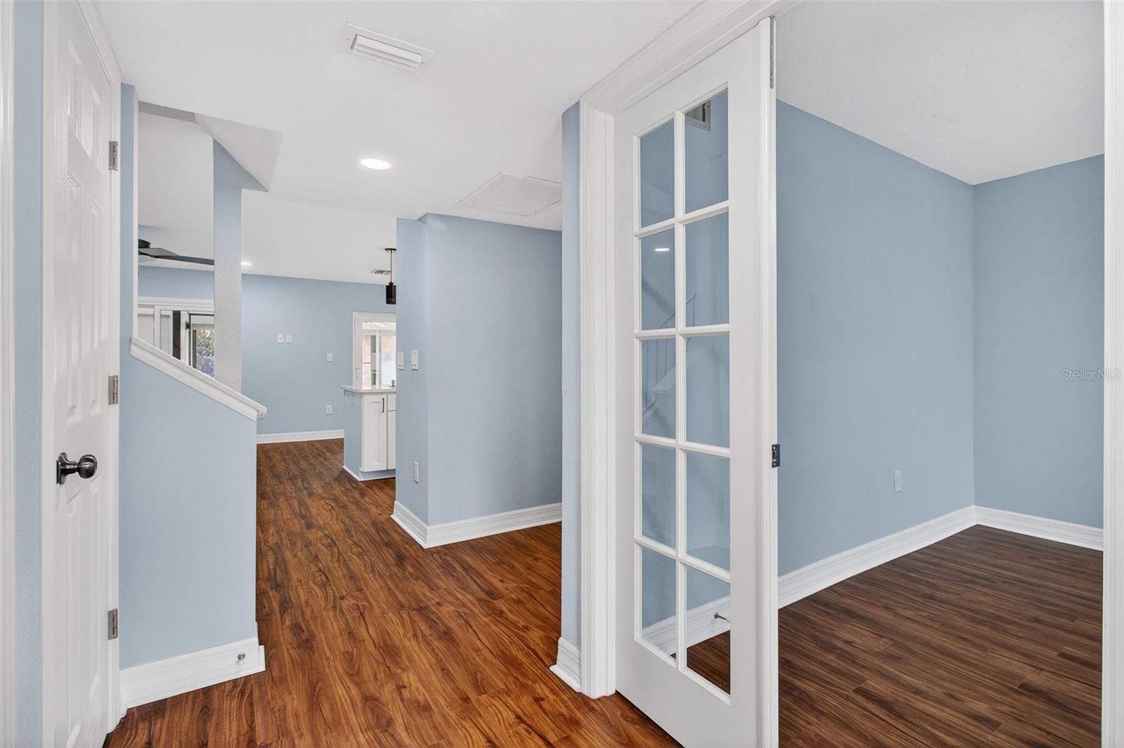 Image 4 of 42 For 6660 Cape Hatteras Way Ne 1