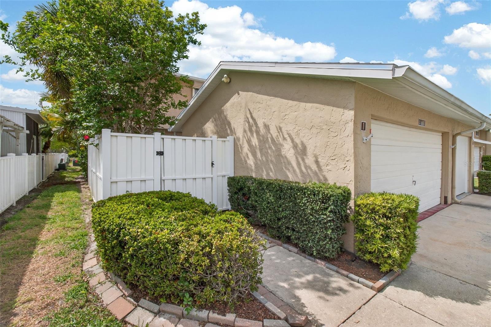 Image 42 of 42 For 6660 Cape Hatteras Way Ne 1