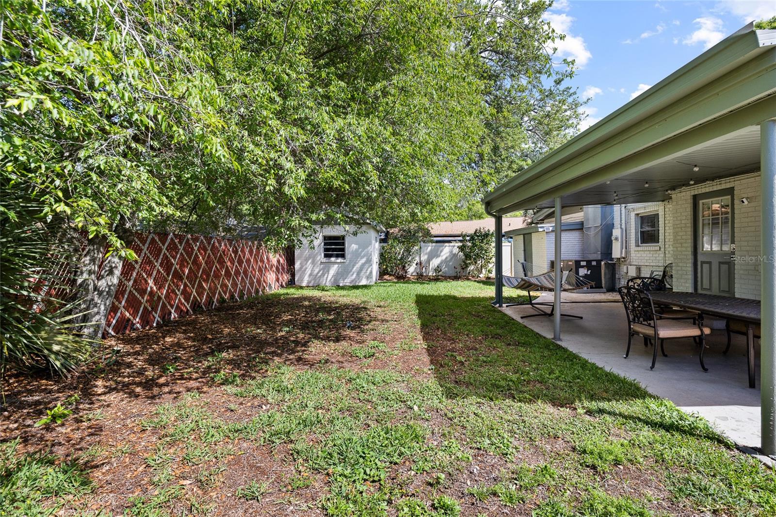 Listing photo id 29 for 4303 S Cameron Avenue