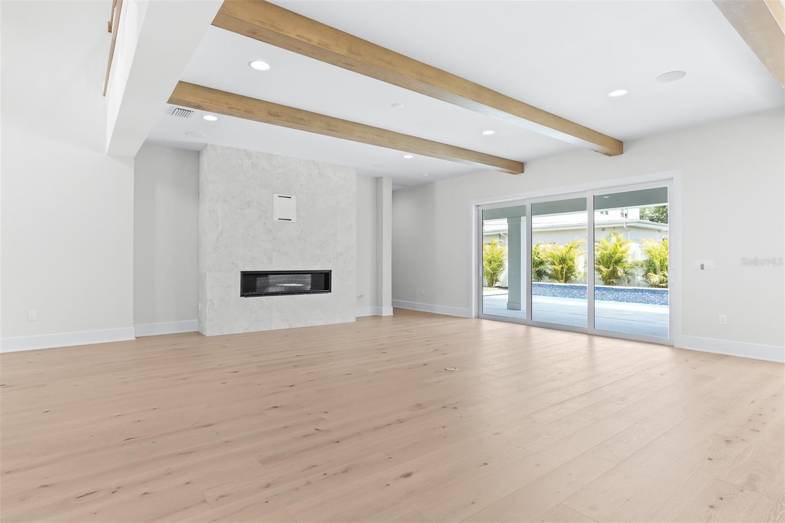 Image 15 of 68 For 4017 Palmira Avenue