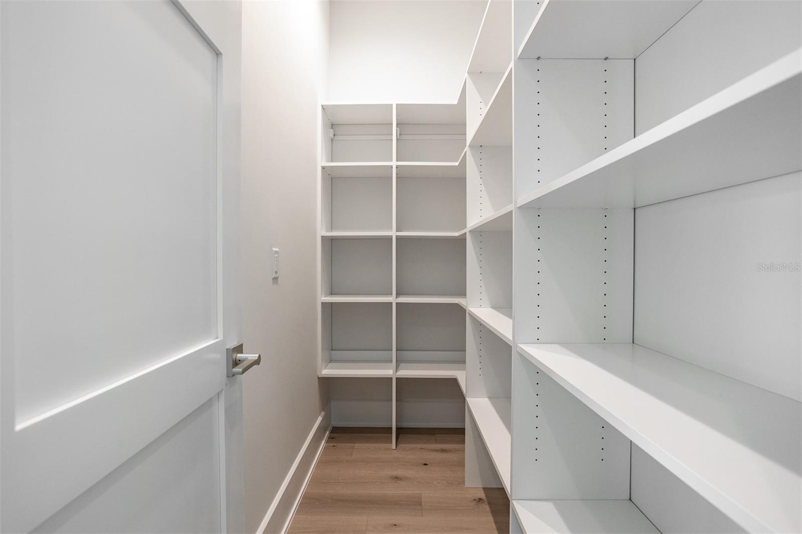 Image 30 of 68 For 4017 Palmira Avenue