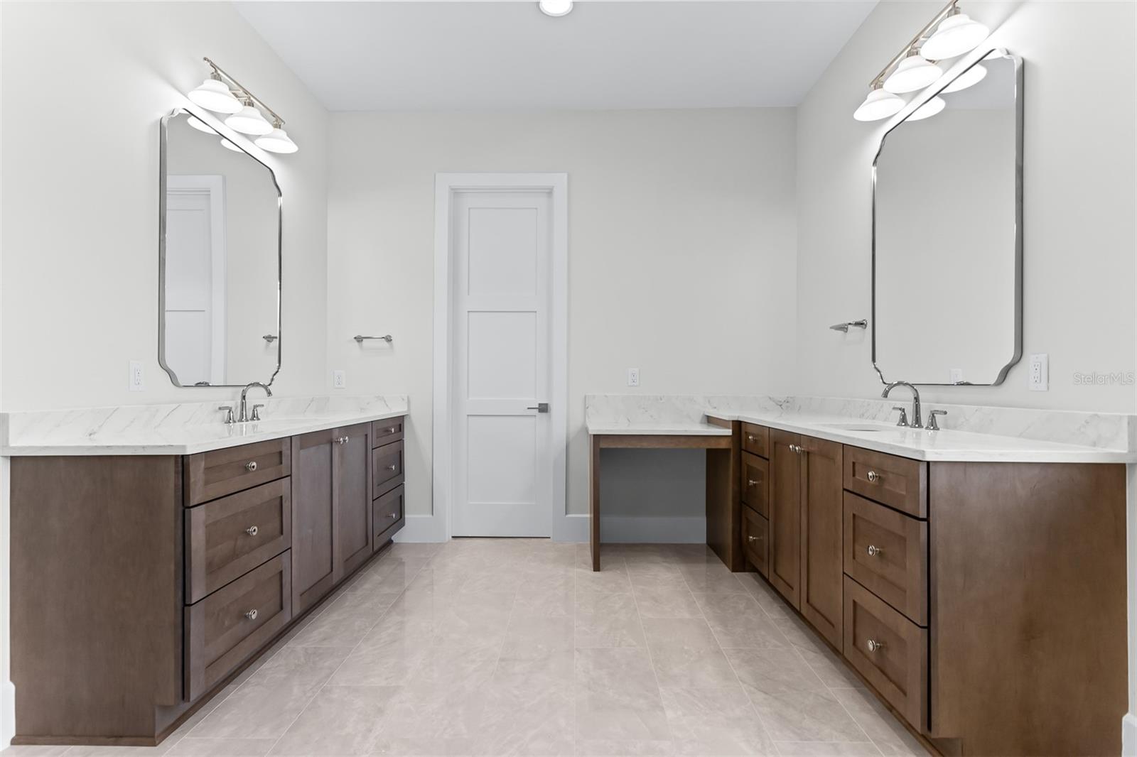 Image 44 of 68 For 4017 Palmira Avenue