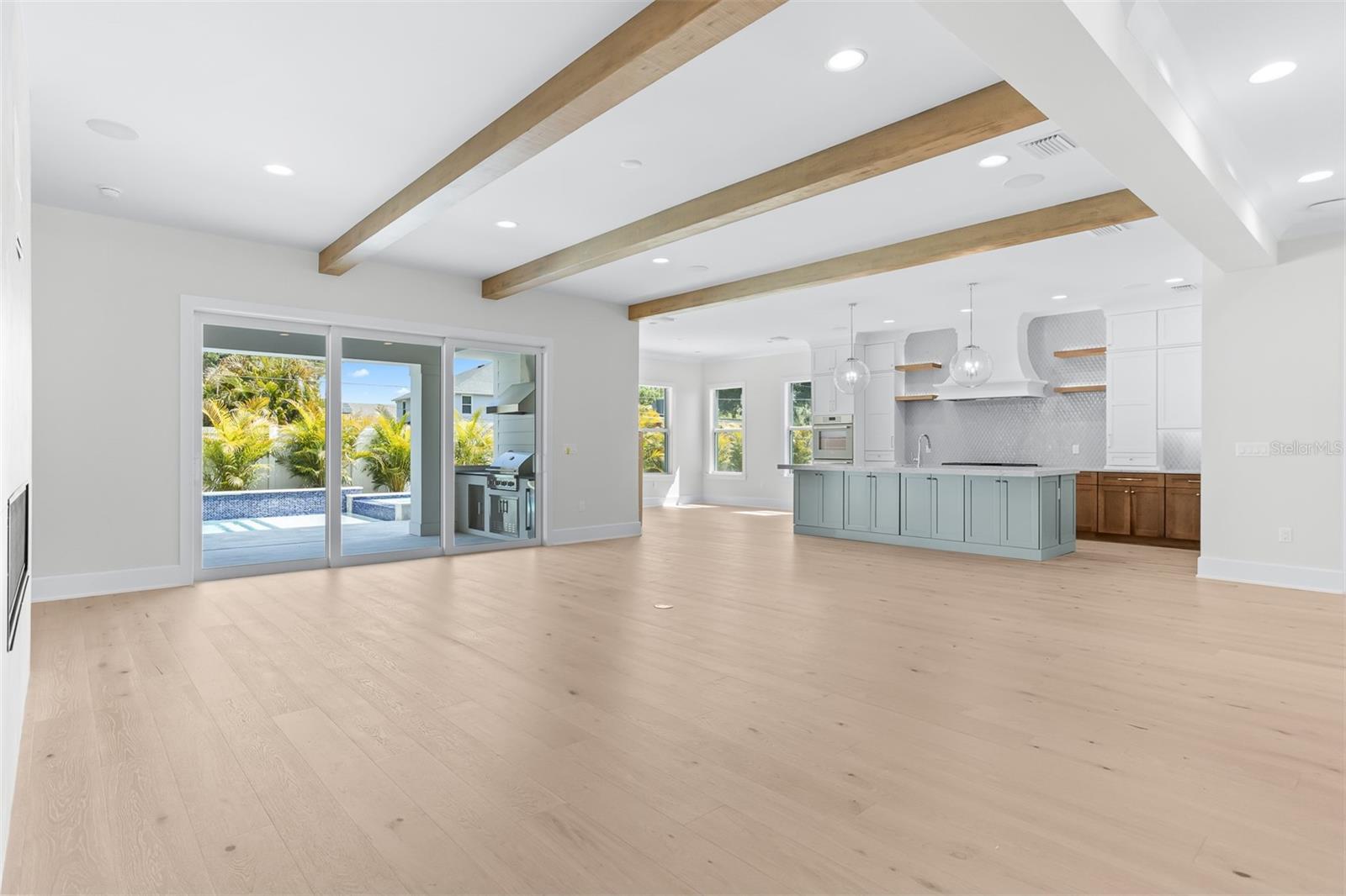 Image 7 of 68 For 4017 Palmira Avenue