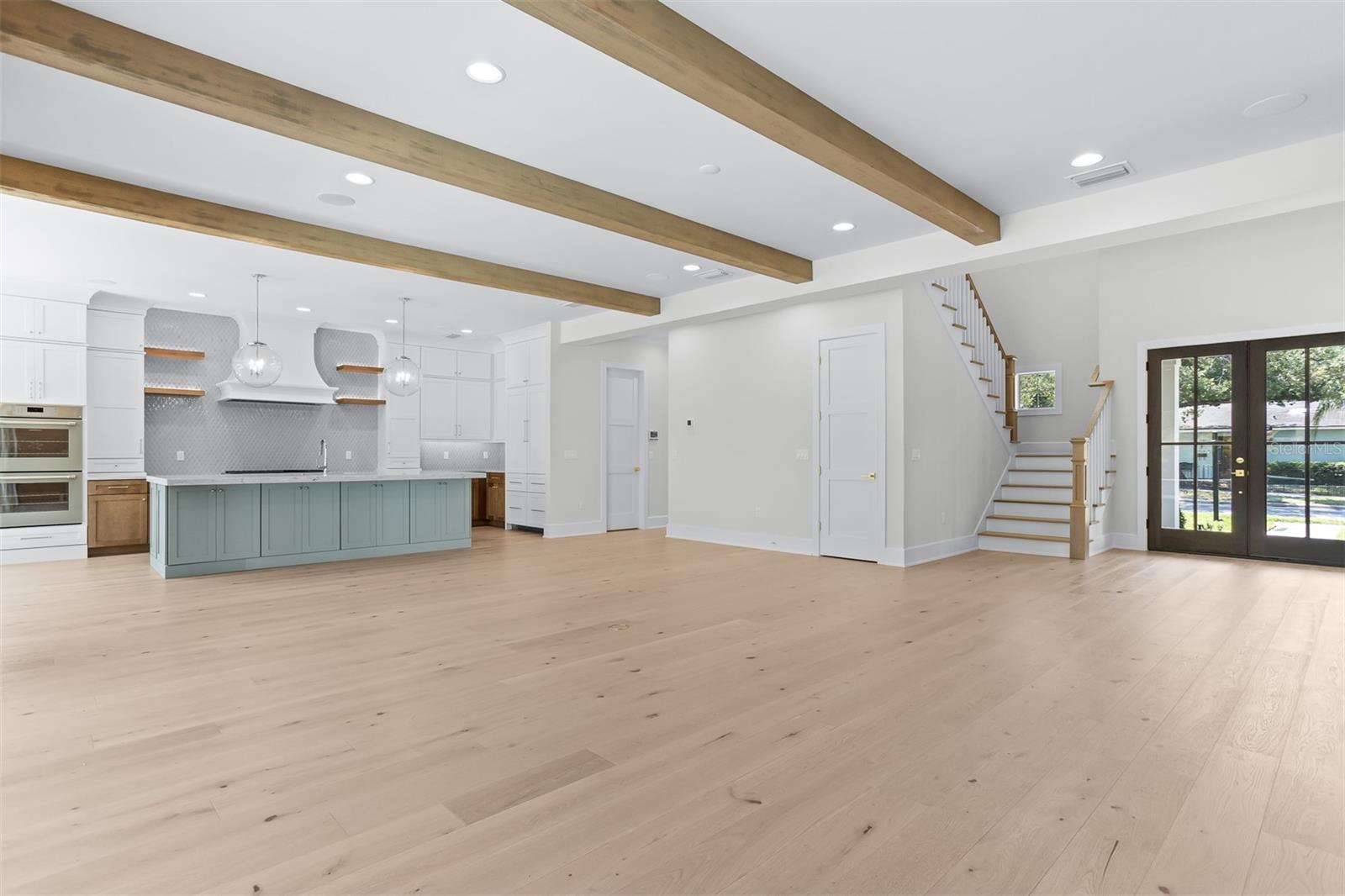Image 9 of 68 For 4017 Palmira Avenue