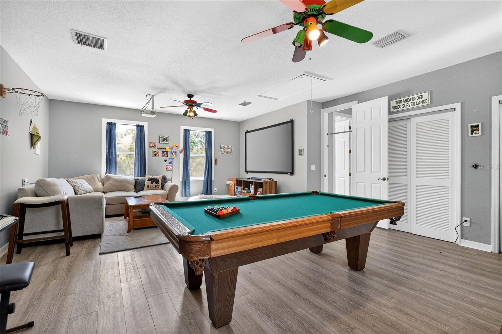 Image 40 of 83 For 4433 Sweetwater Drive