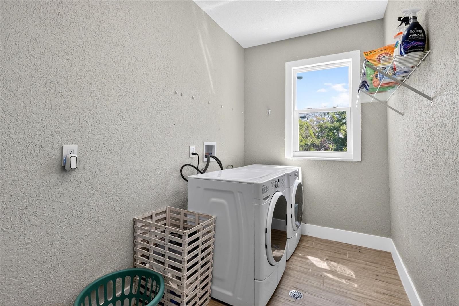 Image 44 of 83 For 4433 Sweetwater Drive