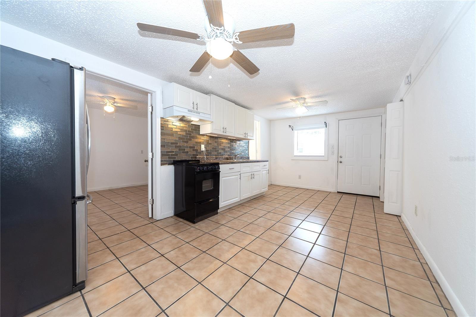 Image 3 of 13 For 620 25th Street W