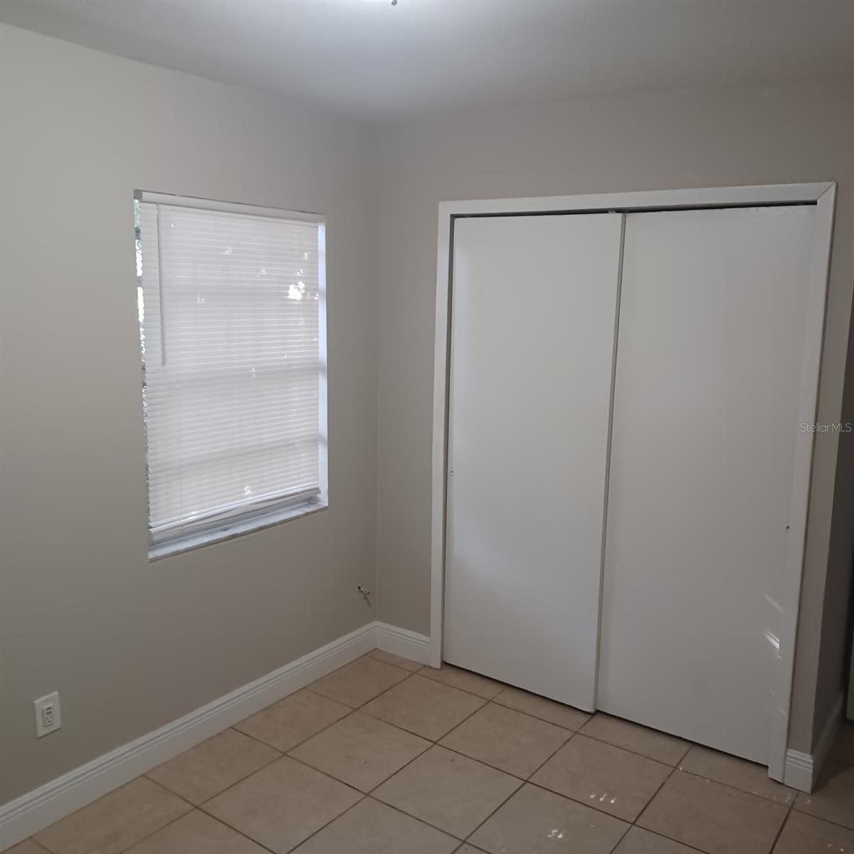 Image 5 of 5 For 2704 25th Avenue B