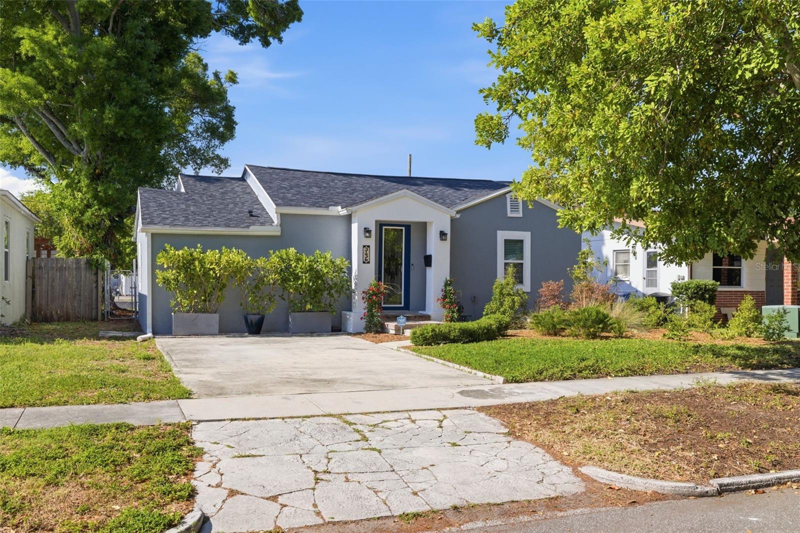 Image 13 of 57 For 3136 10th Avenue N