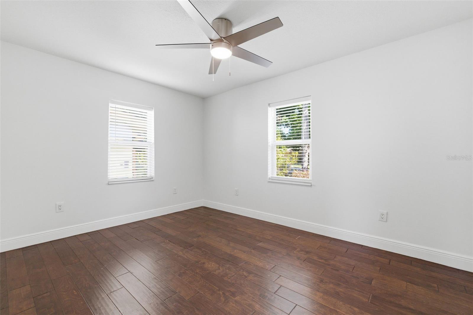 Image 40 of 57 For 3136 10th Avenue N