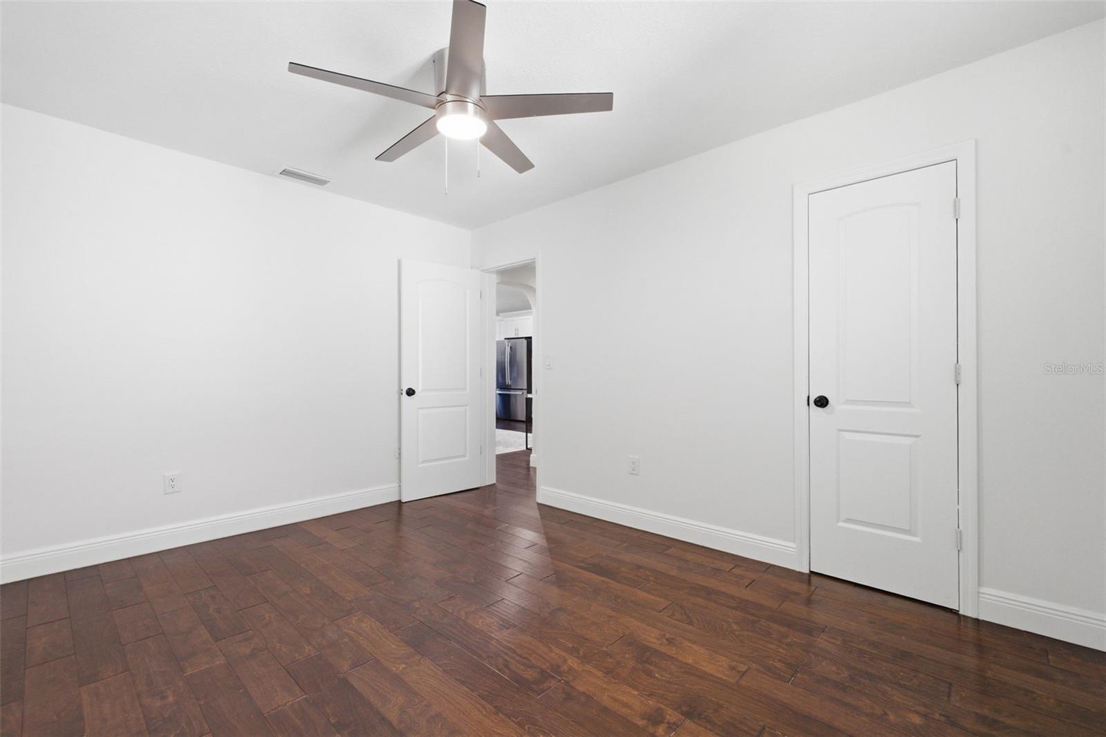 Image 41 of 57 For 3136 10th Avenue N