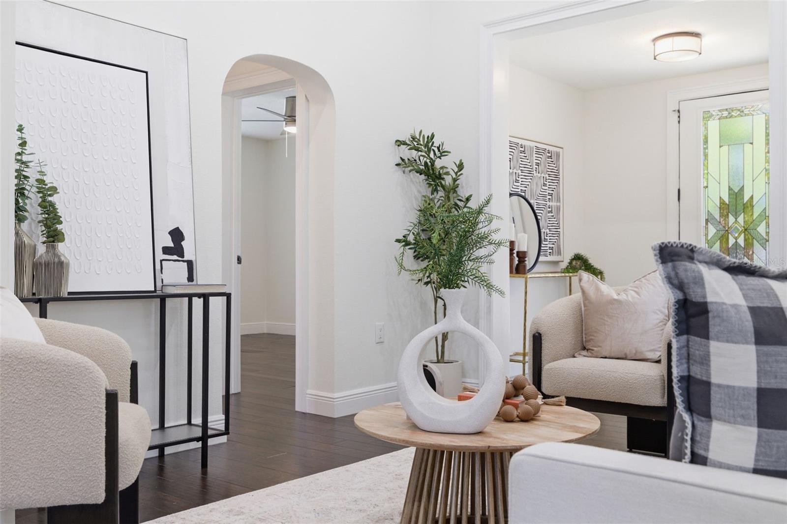 Image 5 of 57 For 3136 10th Avenue N