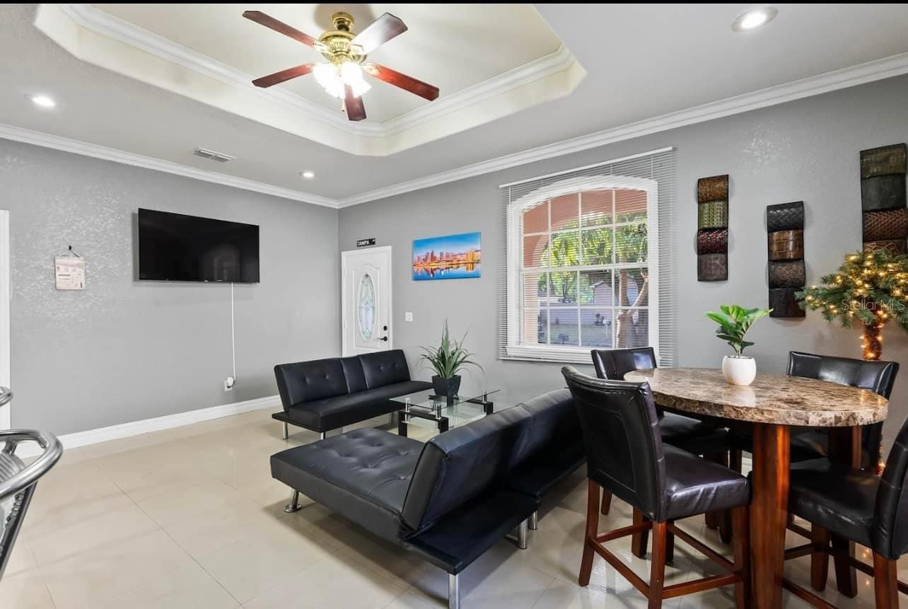 Image 15 of 27 For 2324 Palmetto Street