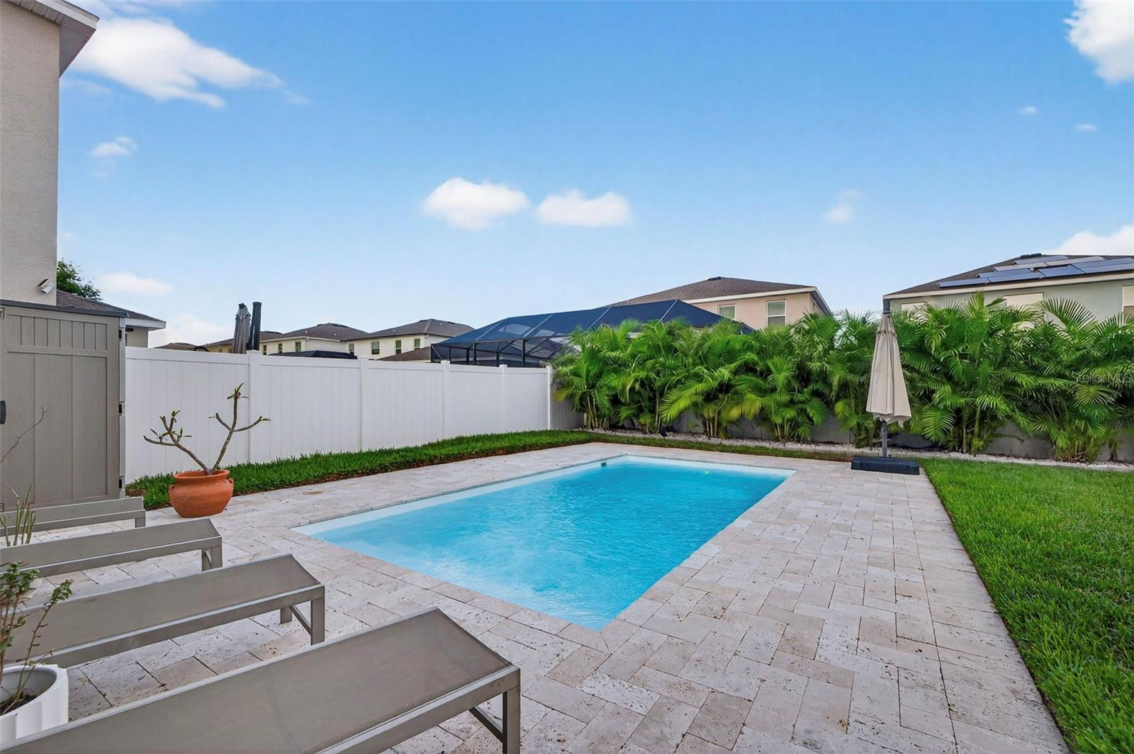 Image 35 of 39 For 10913 Honor Road