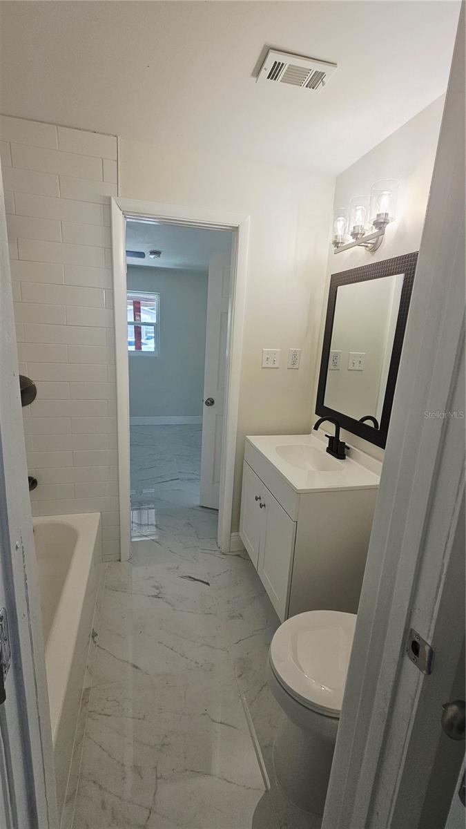 Image 20 of 27 For 708-712 Pennsylvania Avenue