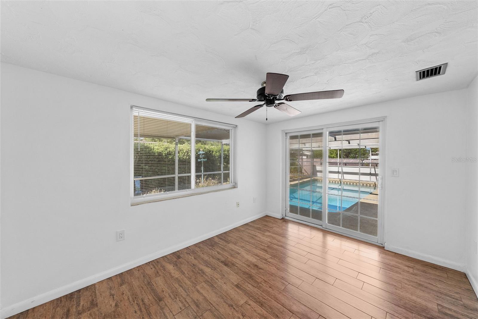 Image 15 of 46 For 6112 12th Avenue