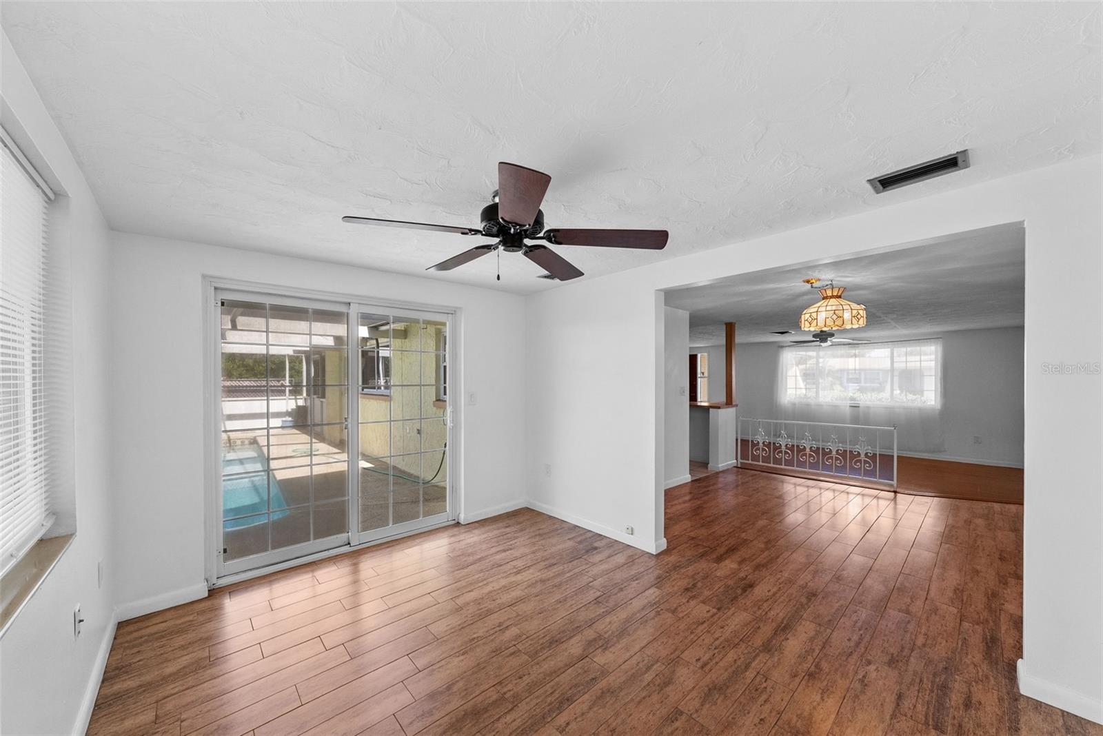 Image 16 of 46 For 6112 12th Avenue