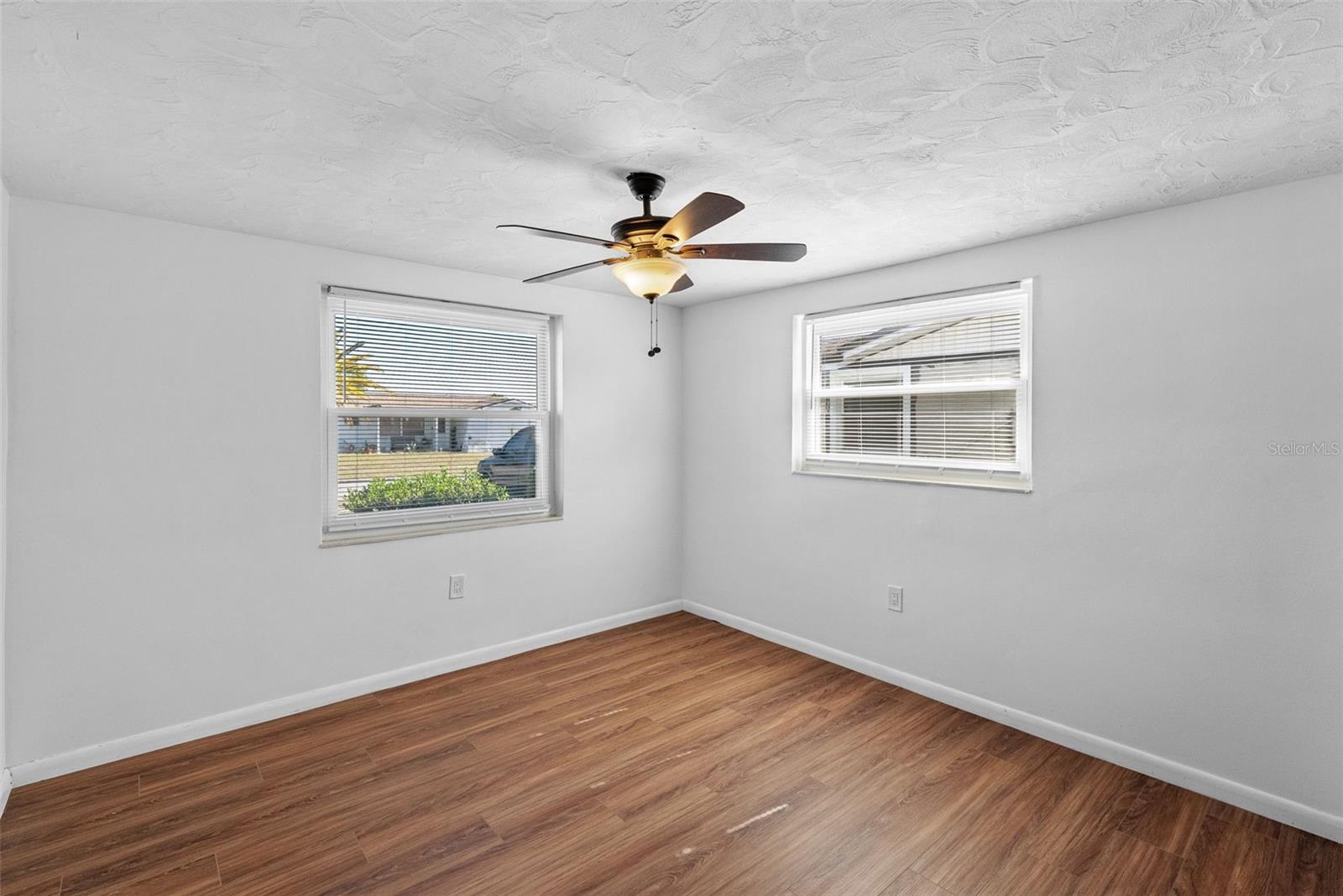 Image 18 of 46 For 6112 12th Avenue