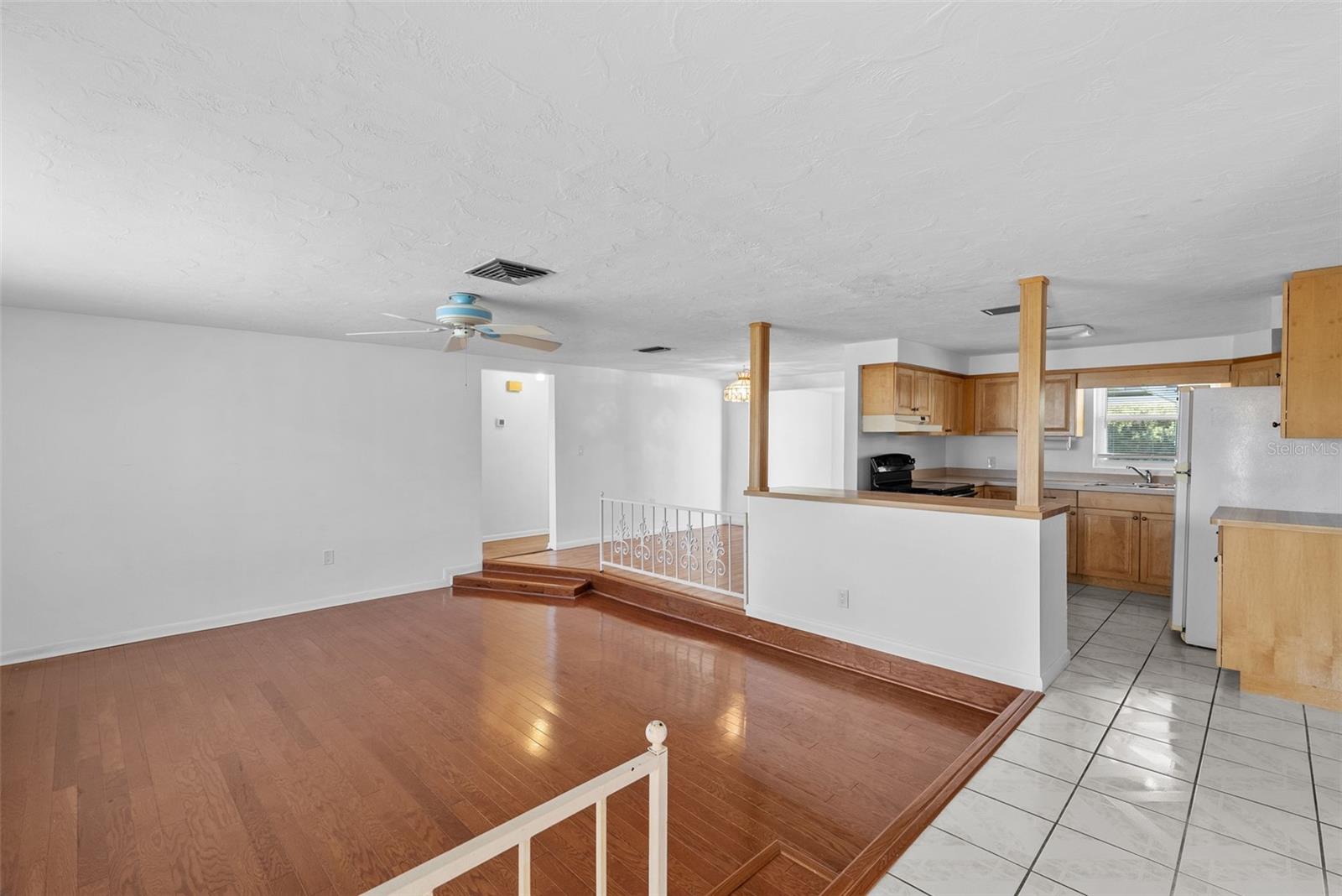 Image 3 of 46 For 6112 12th Avenue