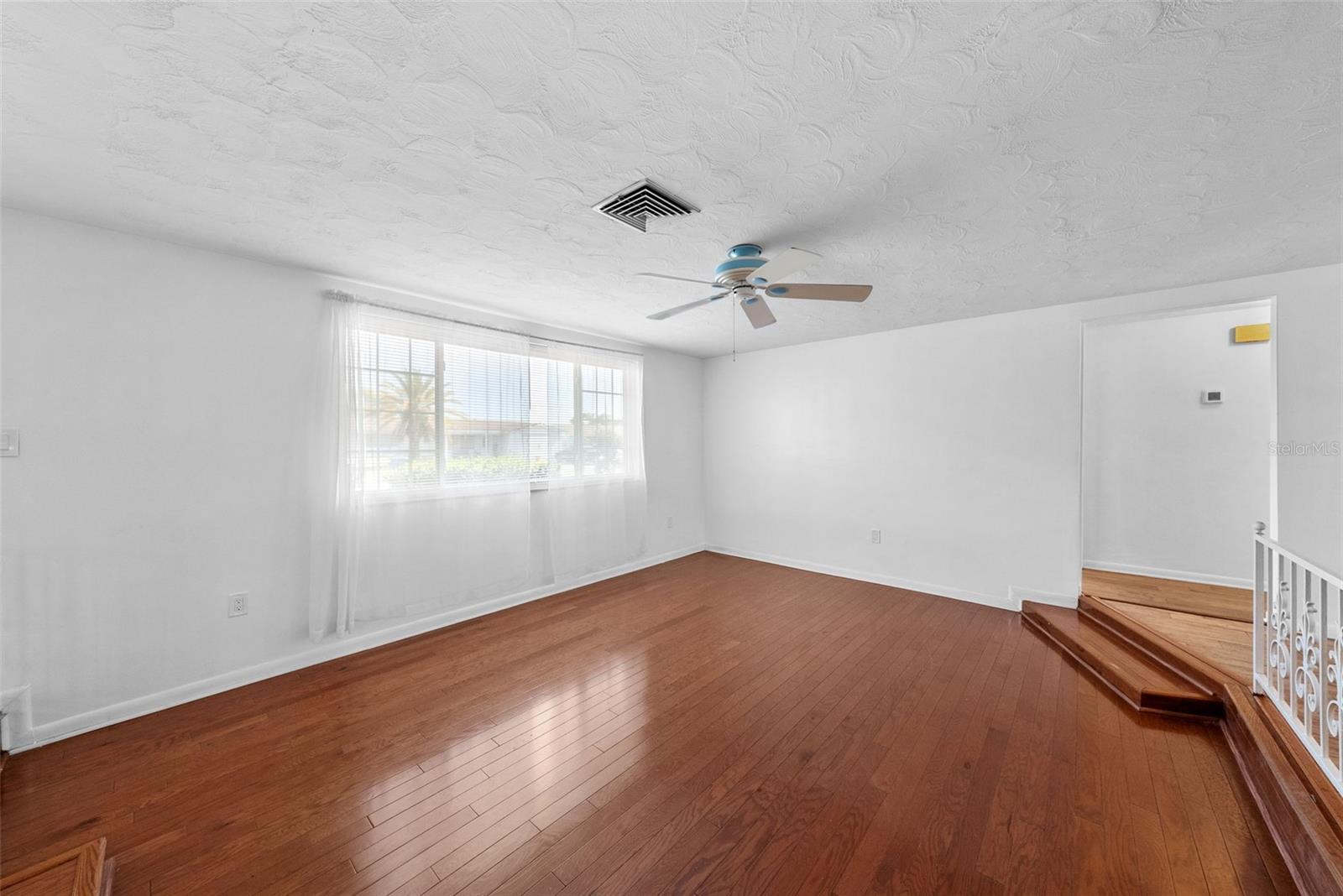 Image 4 of 46 For 6112 12th Avenue