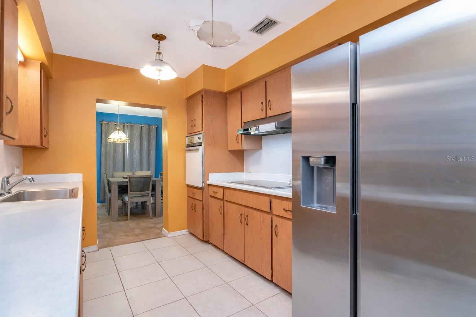 Listing photo id 10 for 817 Ohio Avenue