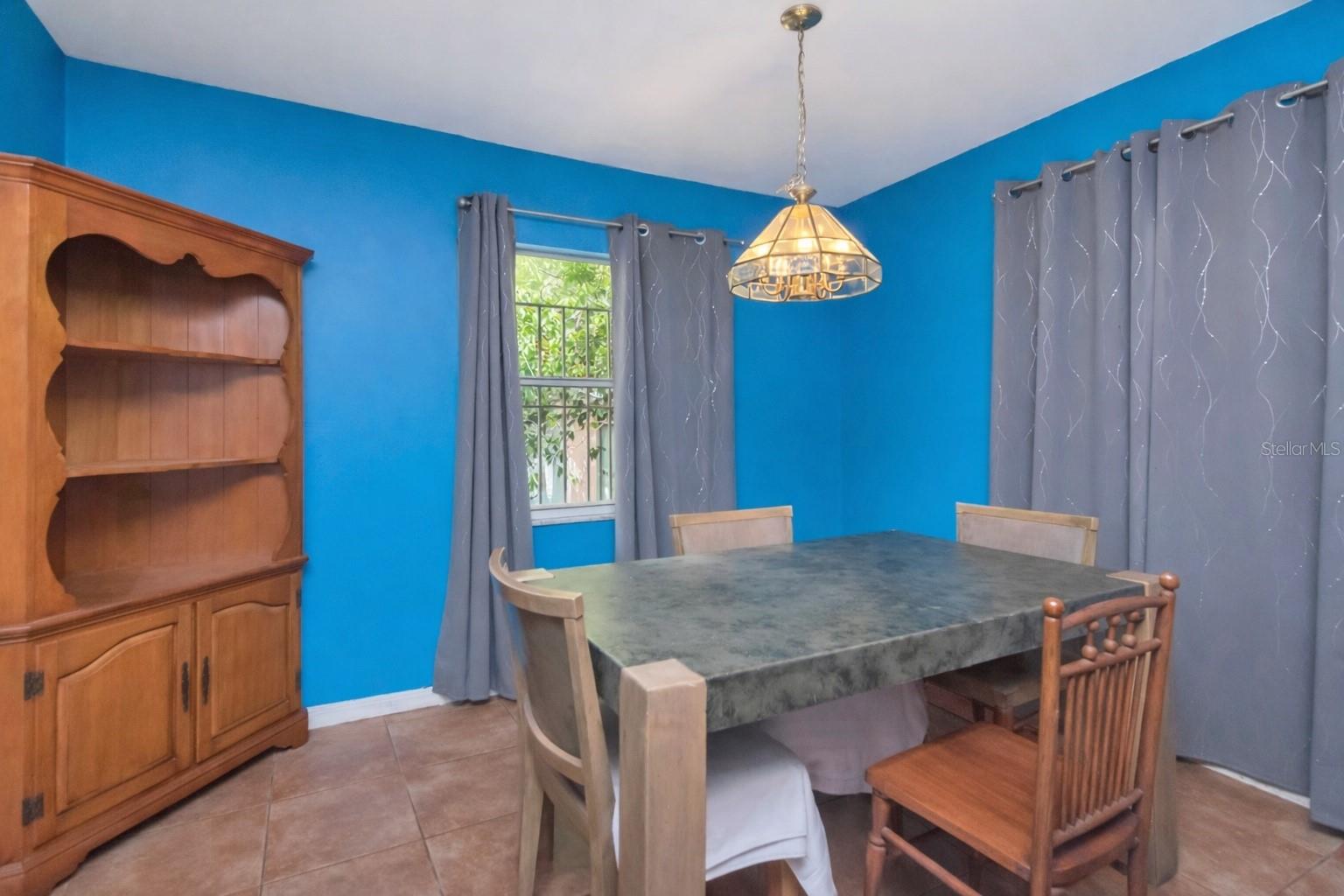 Listing photo id 22 for 817 Ohio Avenue