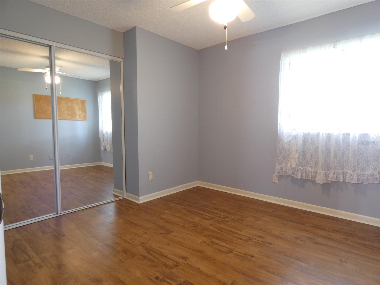 Image 14 of 42 For 7933 Pine Drive 37