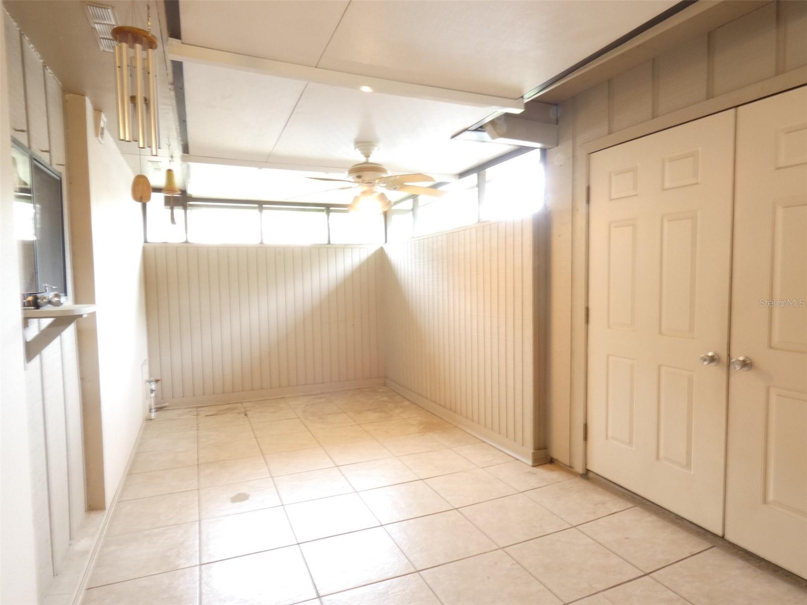 Image 17 of 42 For 7933 Pine Drive 37