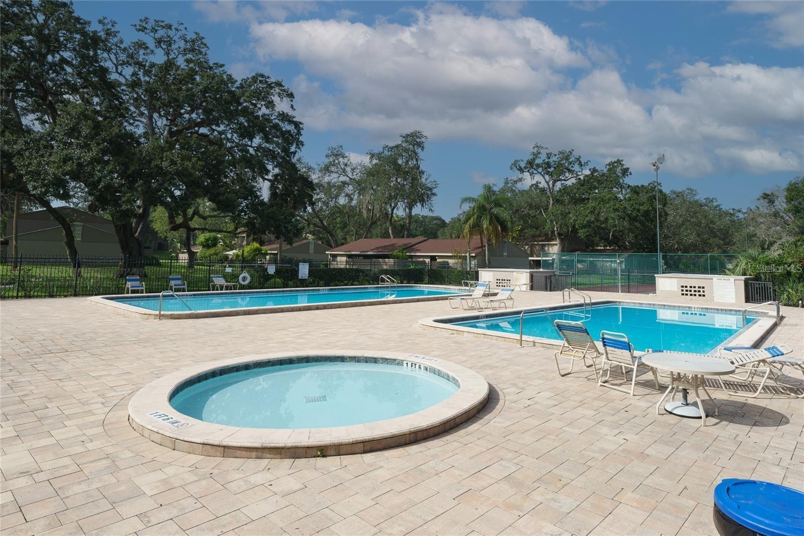 Image 22 of 42 For 7933 Pine Drive 37