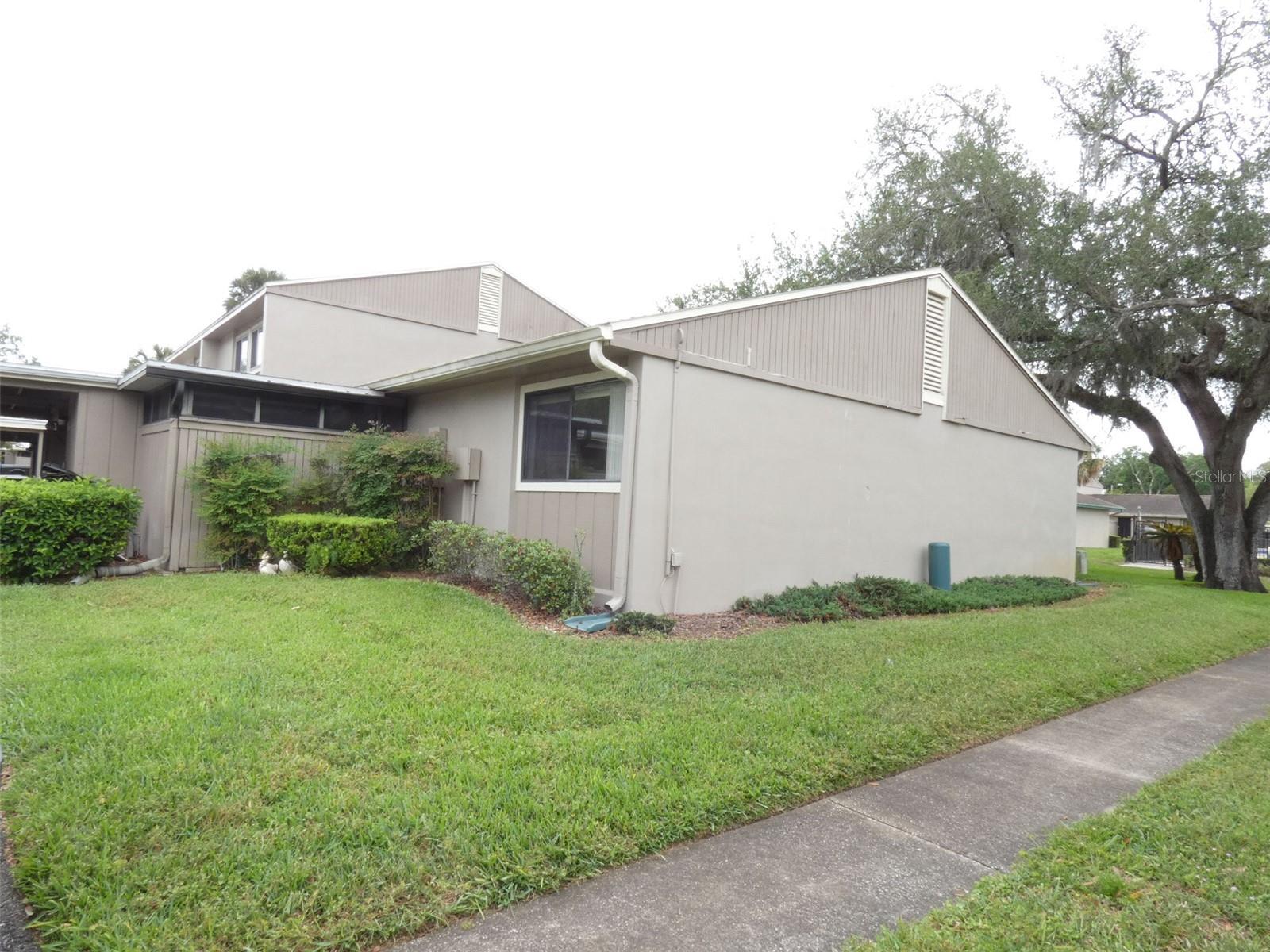 Image 26 of 42 For 7933 Pine Drive 37