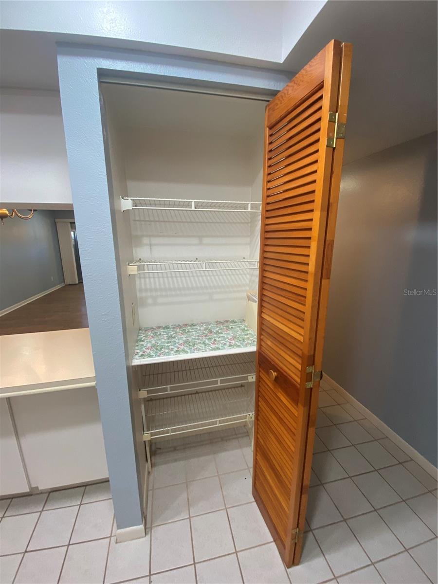 Image 9 of 42 For 7933 Pine Drive 37