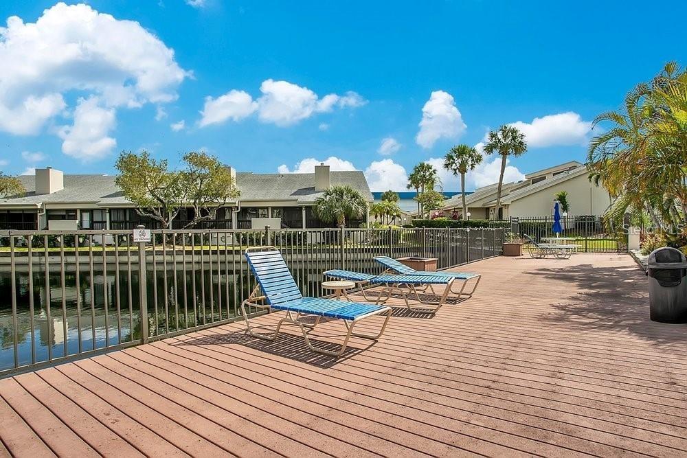 Image 32 of 47 For 1328 Pasadena Avenue S 104