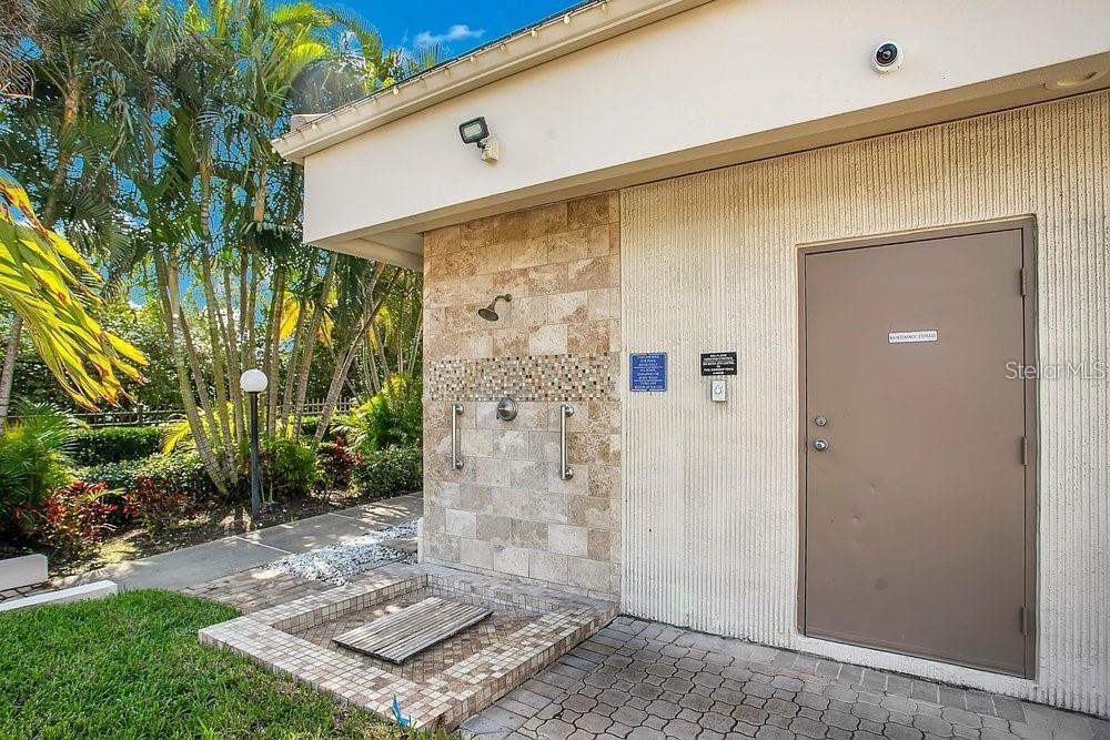 Image 33 of 47 For 1328 Pasadena Avenue S 104